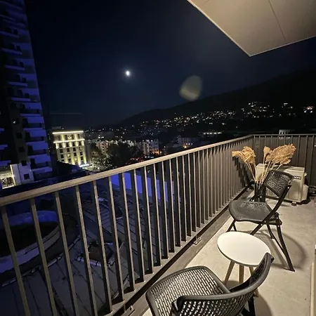 Diamond City Center Apartmán