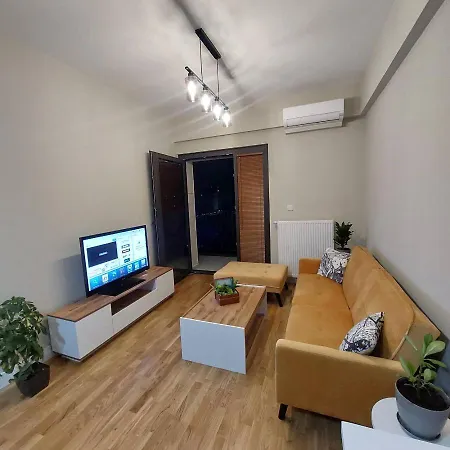 Diamond City Center Apartment